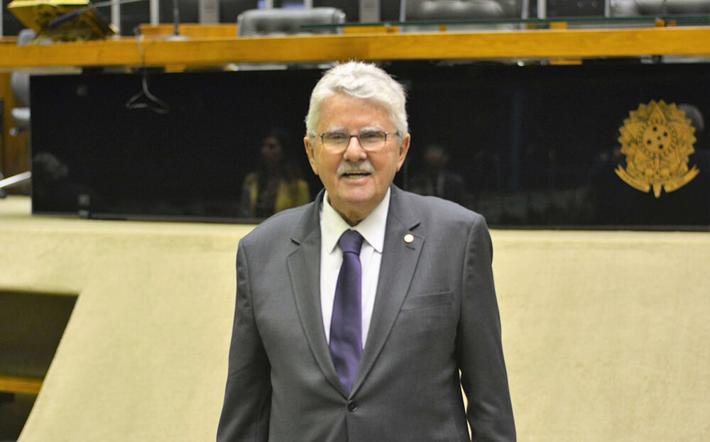 O parlamentar estava sem partido e optou pelo Partido Liberal