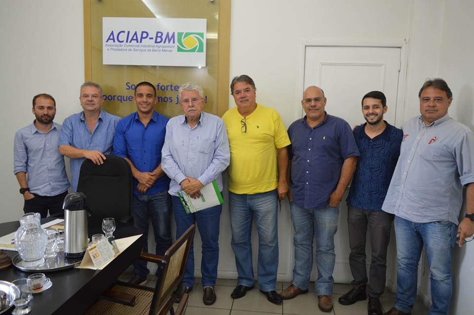 Deputado Luiz Antônio Corrêa participa de reunião em Barra Mansa