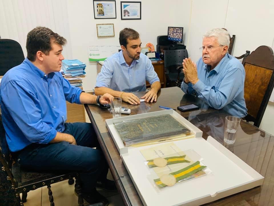 Deputado Luiz Antônio e vereador Renan Marassi