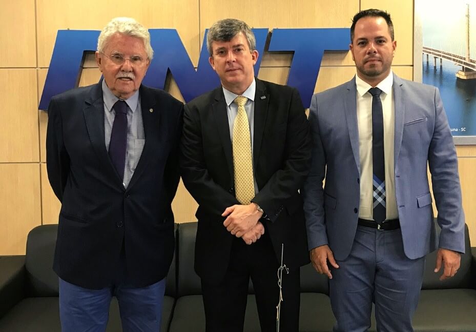 Deputado Federal Luiz Antônio e vereador Zé Augusto encontram com diretor executivo do DNIT, André Kuhn