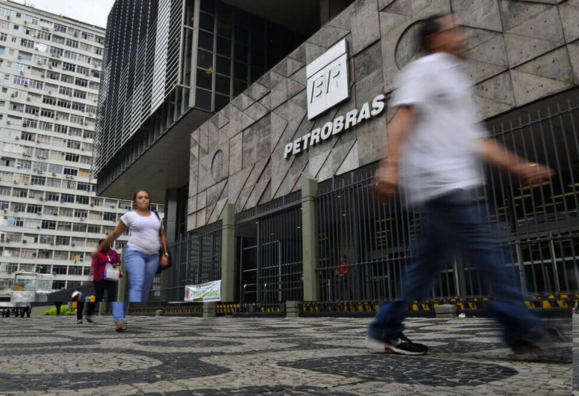 Petrobras irá investir R$ 54 bilhões 