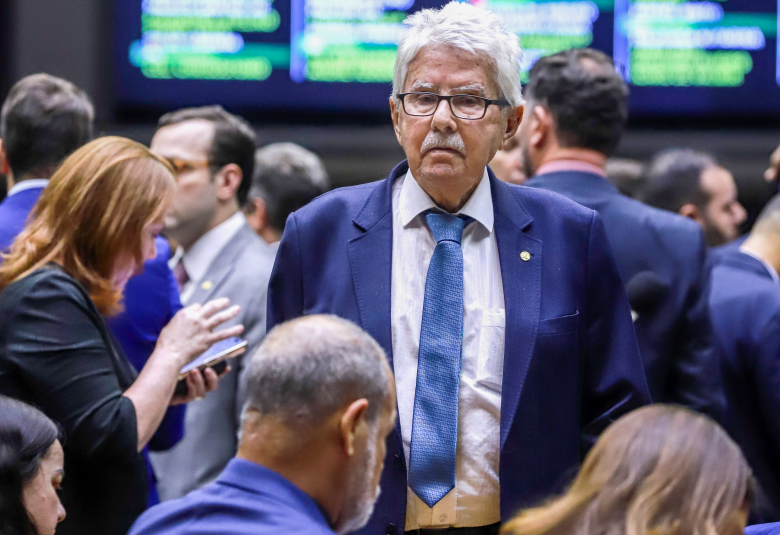 Deputado Luiz Antônio participa de sessão que aprovou o Projeto de Lei 754/2021