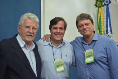 Deputado Luiz Antônio com ministro Tarcísio Freitas