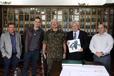 Deputado Luiz Antônio no Palácio Duque de Caxias